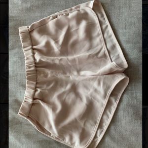 Babaton (Aritzia) Blush shorts